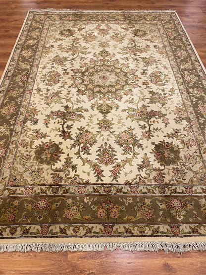 Enderun İpekli Uşak El Dokuma Halı