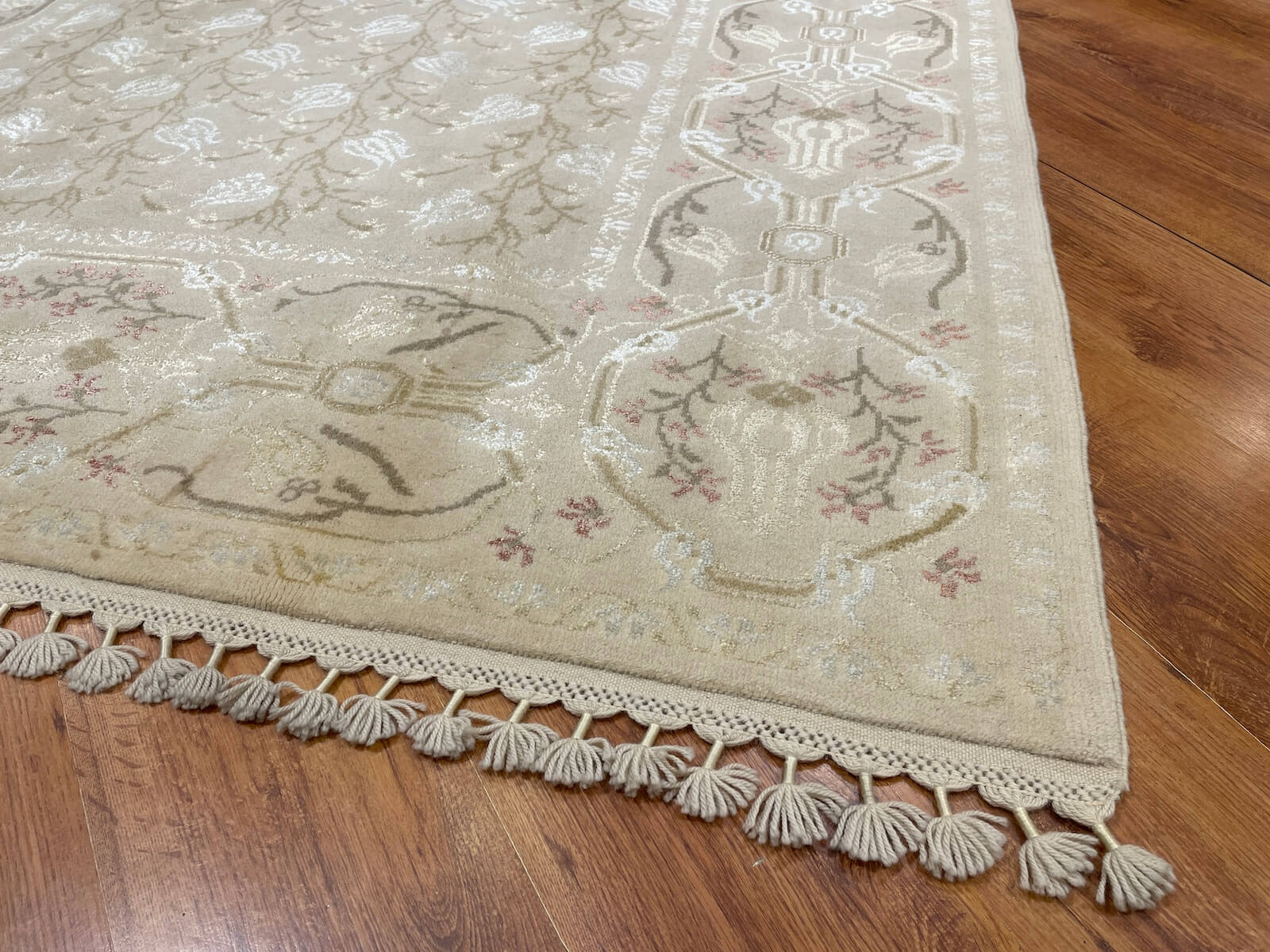 Angora Uşak El Dokuma Halı