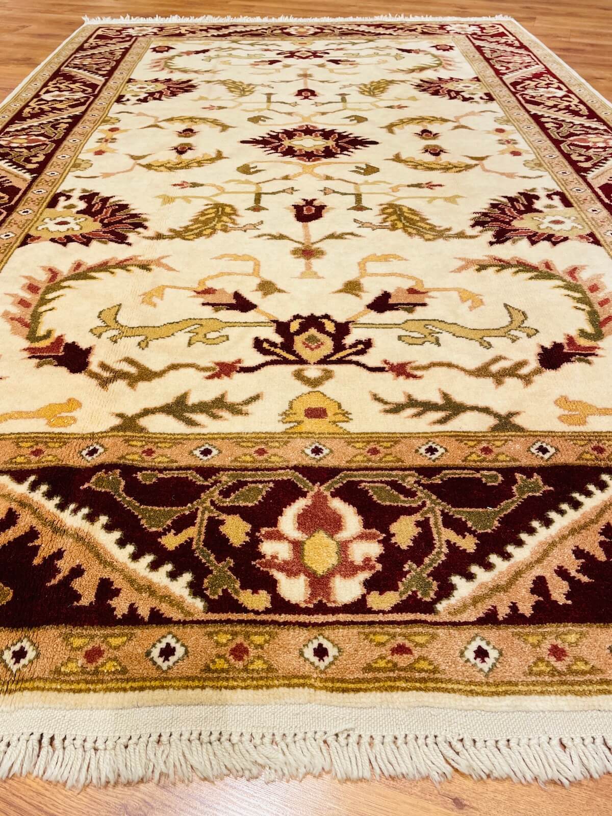Angora Uşak El Dokuma Halı