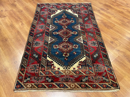 Antalya Döşemealtı El Dokuma Halı