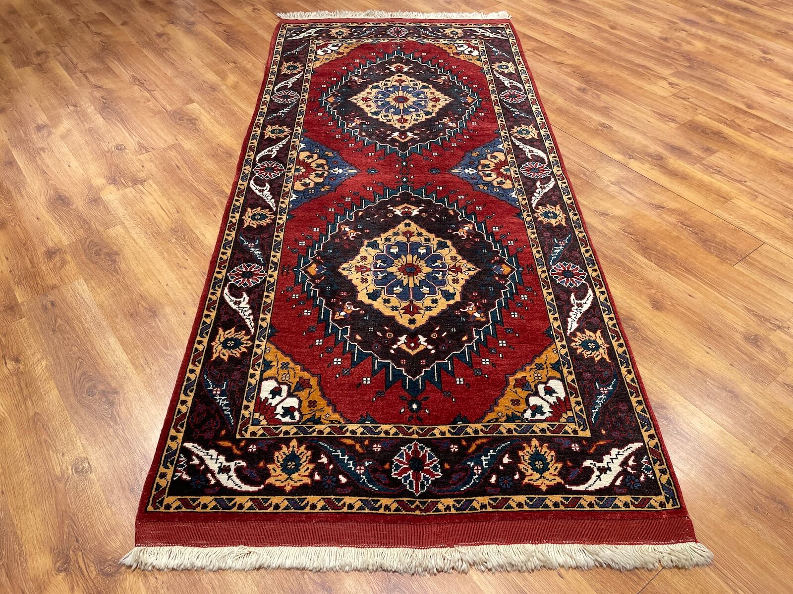 Antik Horasan Madalyonlu El Dokuma Halı