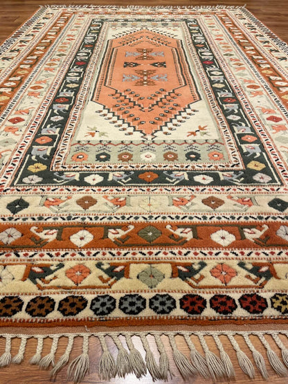 Bozalan Milas El Dokuma Halı