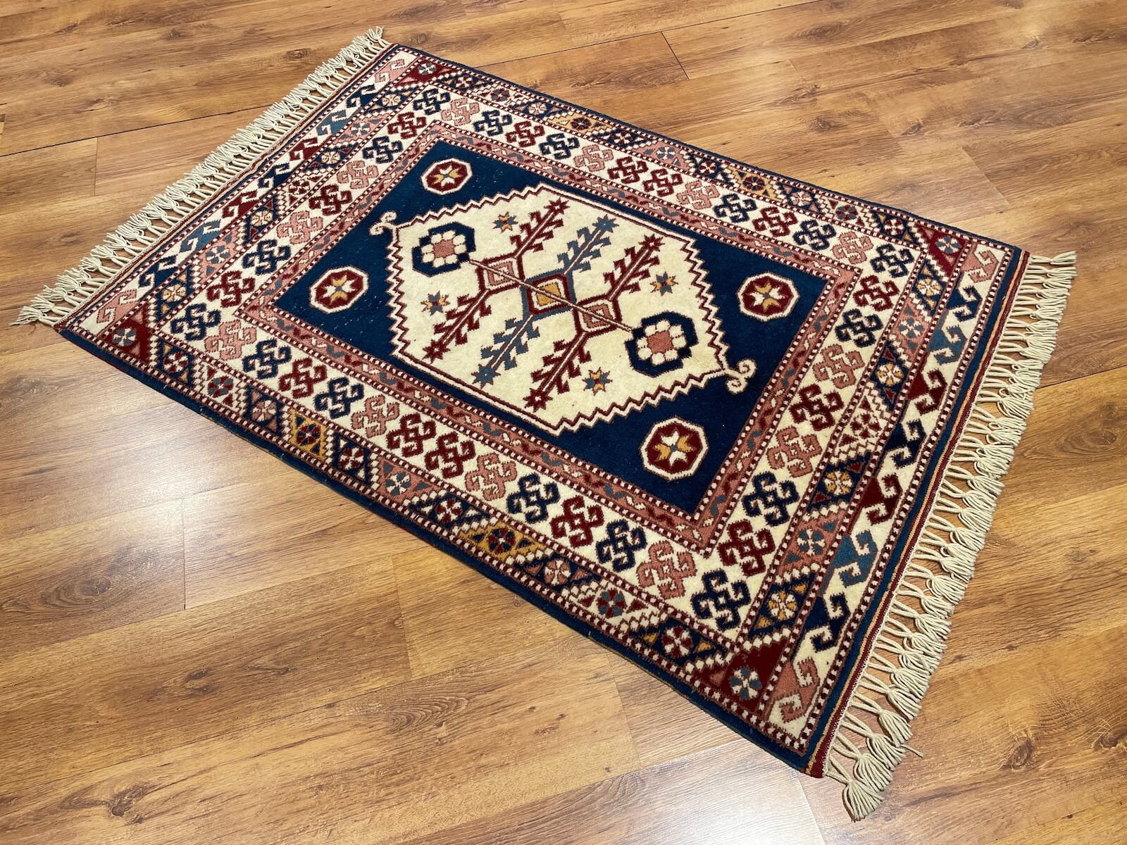 Çanakkale Yörük El Dokuma Halı