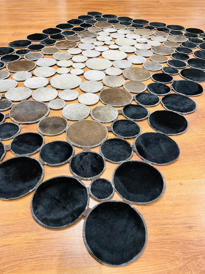 Puantiyeli Orijinal Deri Halı