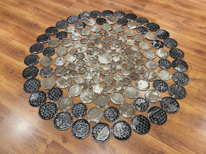 Puantiyeli Yuvarlak Orijinal Deri Halı