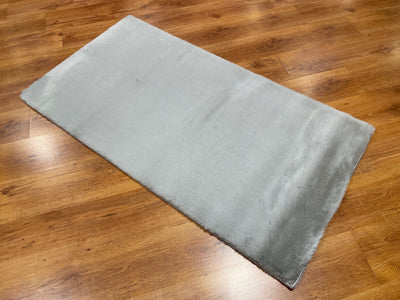 Gri Peluş Halı