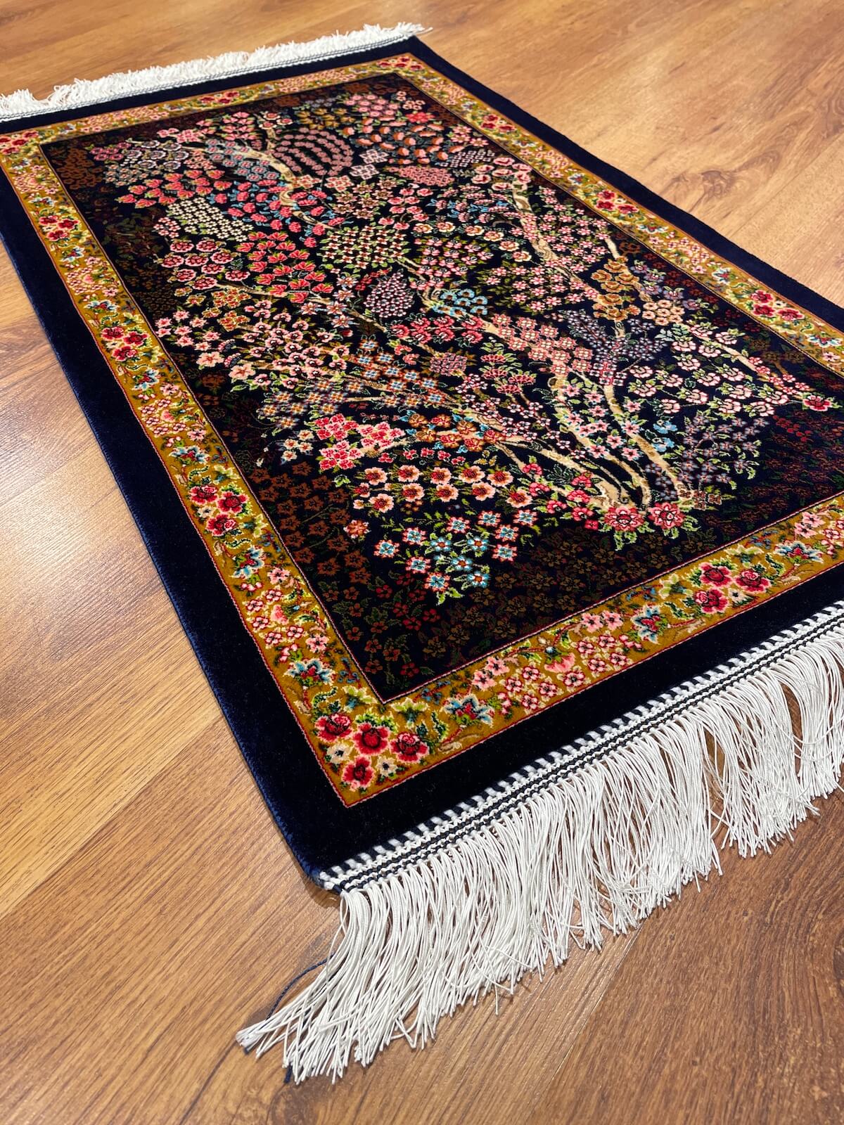 Hayat Ağacı Desenli Tablo Bambu Halı