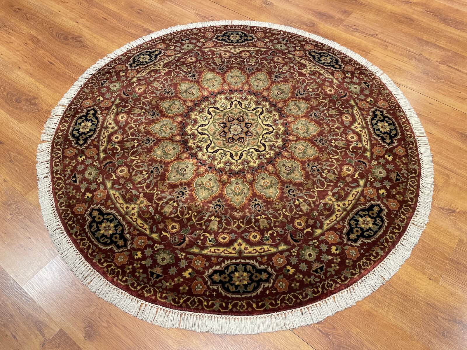 Hayyam Uşak Yuvarlak El Dokuma Halı