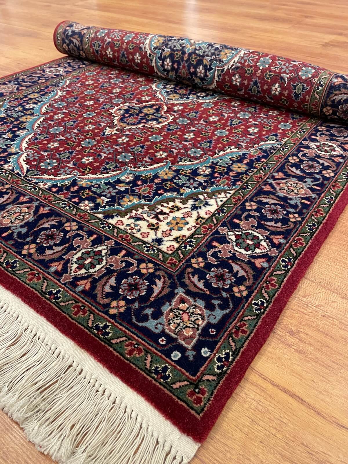 İran İsfahan El Dokuma Halı