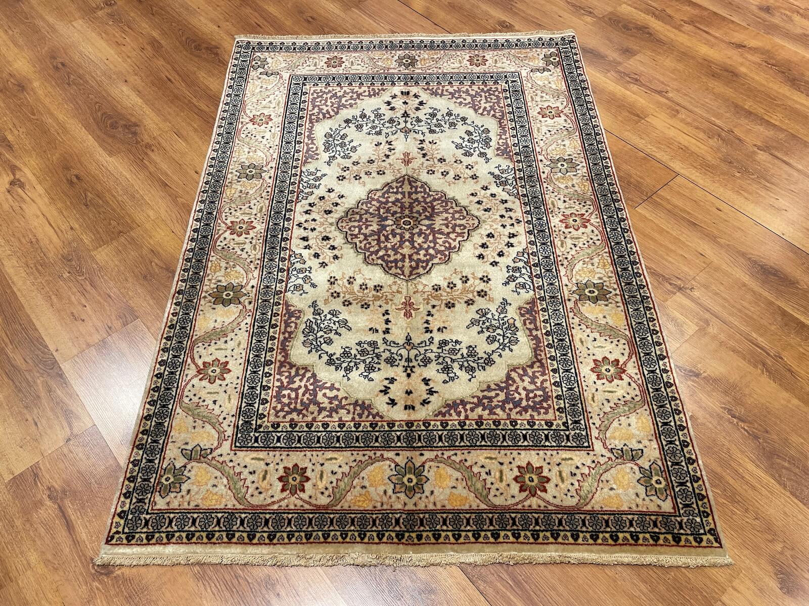 İran Saruk El Dokuma Halı