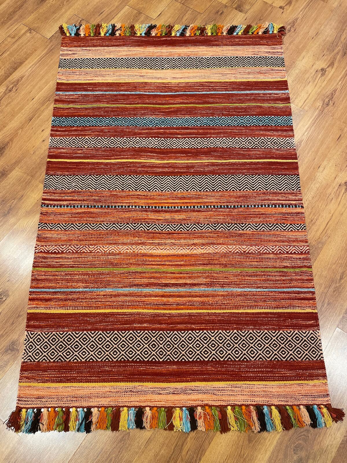 İskandinav Kilim 02 Kiremit