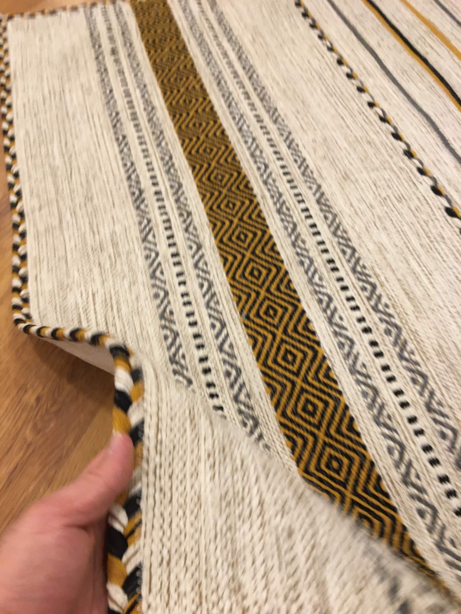 İskandinav Kilim 03 Fildişi