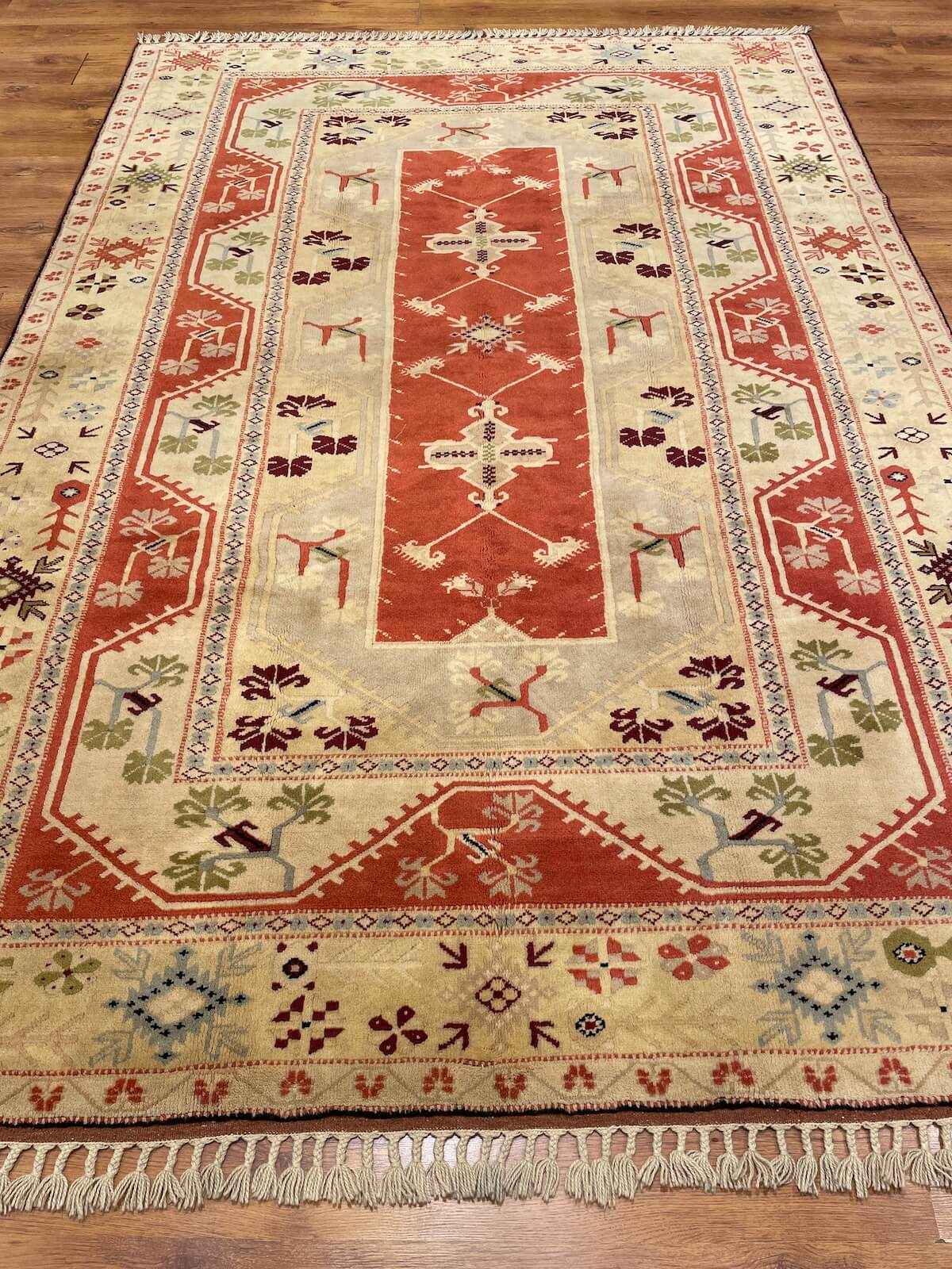 Isparta Milas El Dokuma Halı