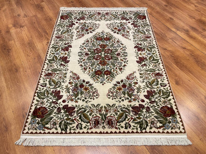 Karabağ El Dokuma Halı