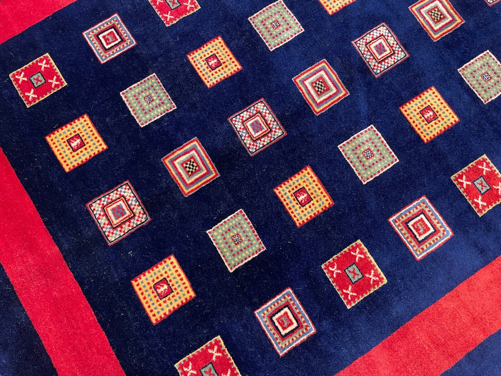 Kaşkuli El Dokuma Halı