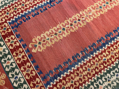 Kirmen El Dokuma Kilim