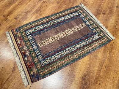 Kirmen El Dokuma Kilim