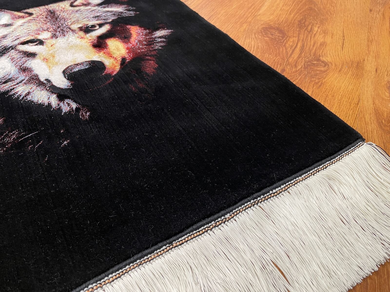 Kurt Desenli Tablo Bambu Halı