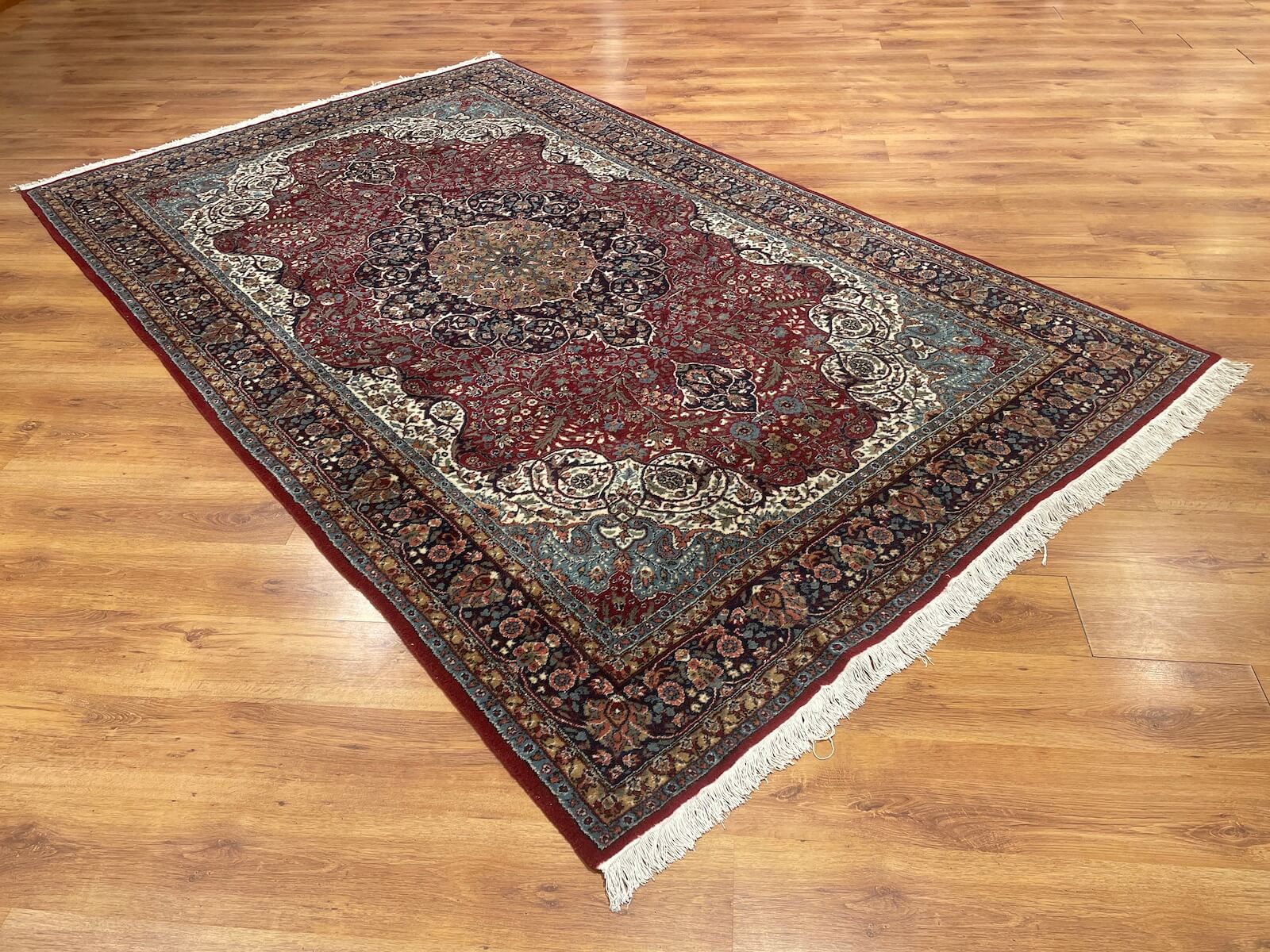 Ladik El Dokuma Halı