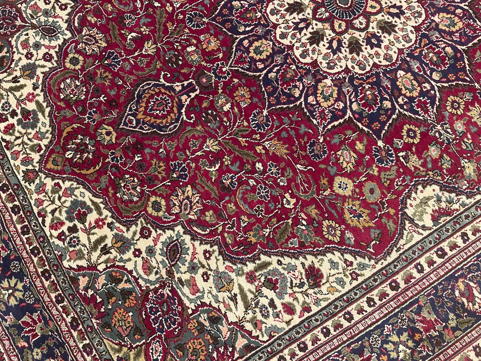 Ladik El Dokuma Halı