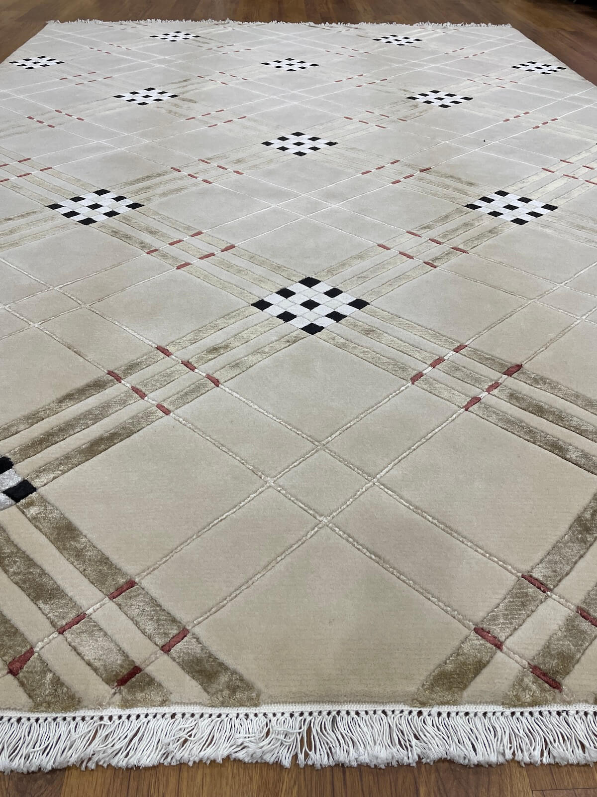 London Serisi Nepal El Dokuma Halı