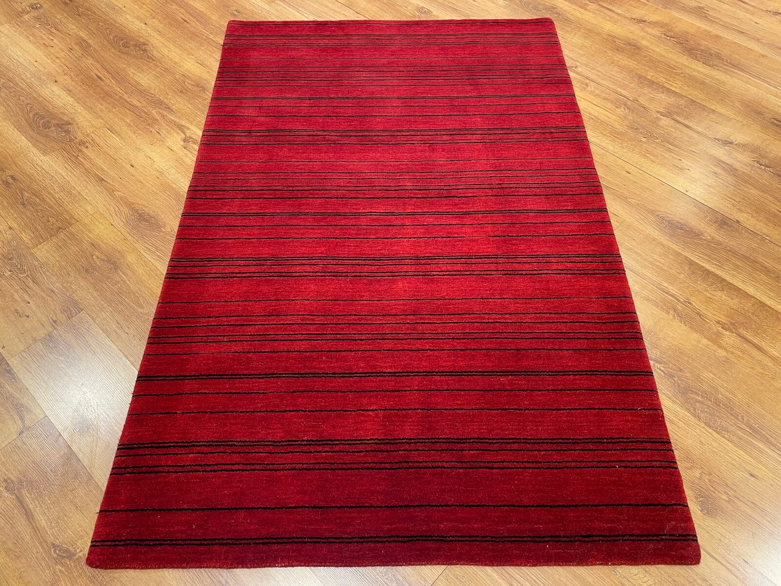 Lori El Dokuma Kırmızı Çizgili Yün Halı