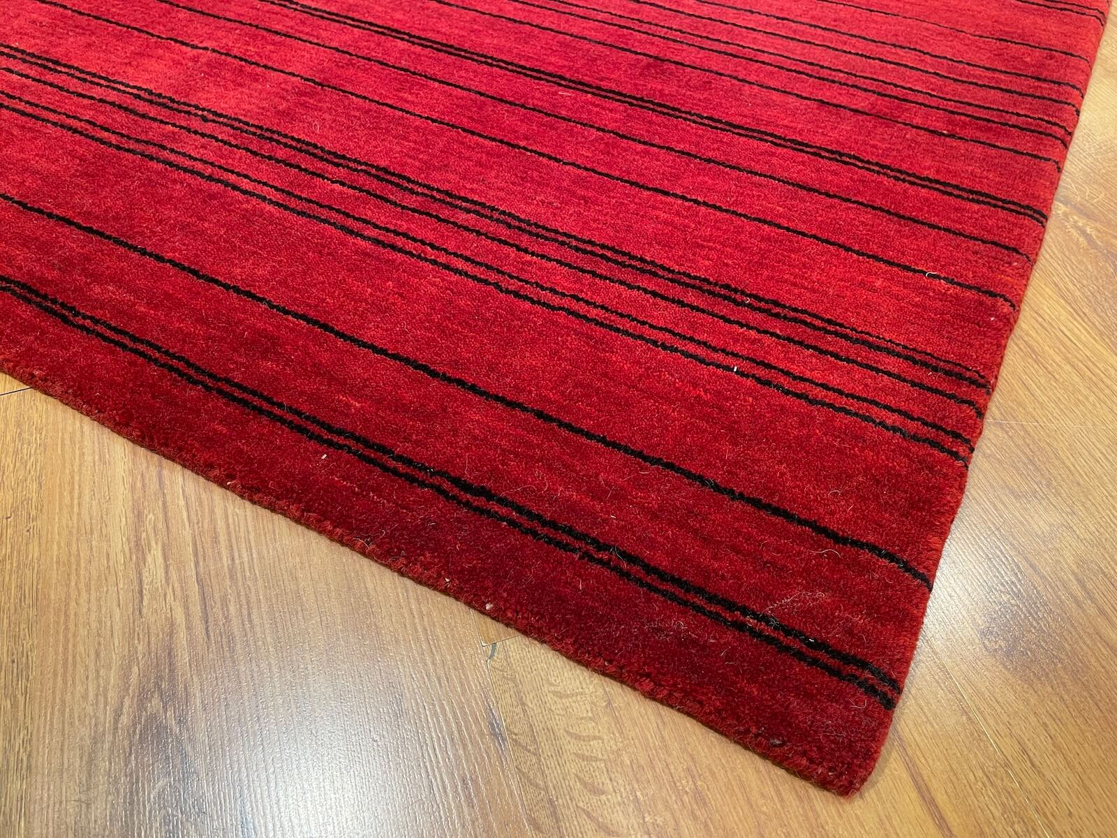 Lori El Dokuma Kırmızı Çizgili Yün Halı