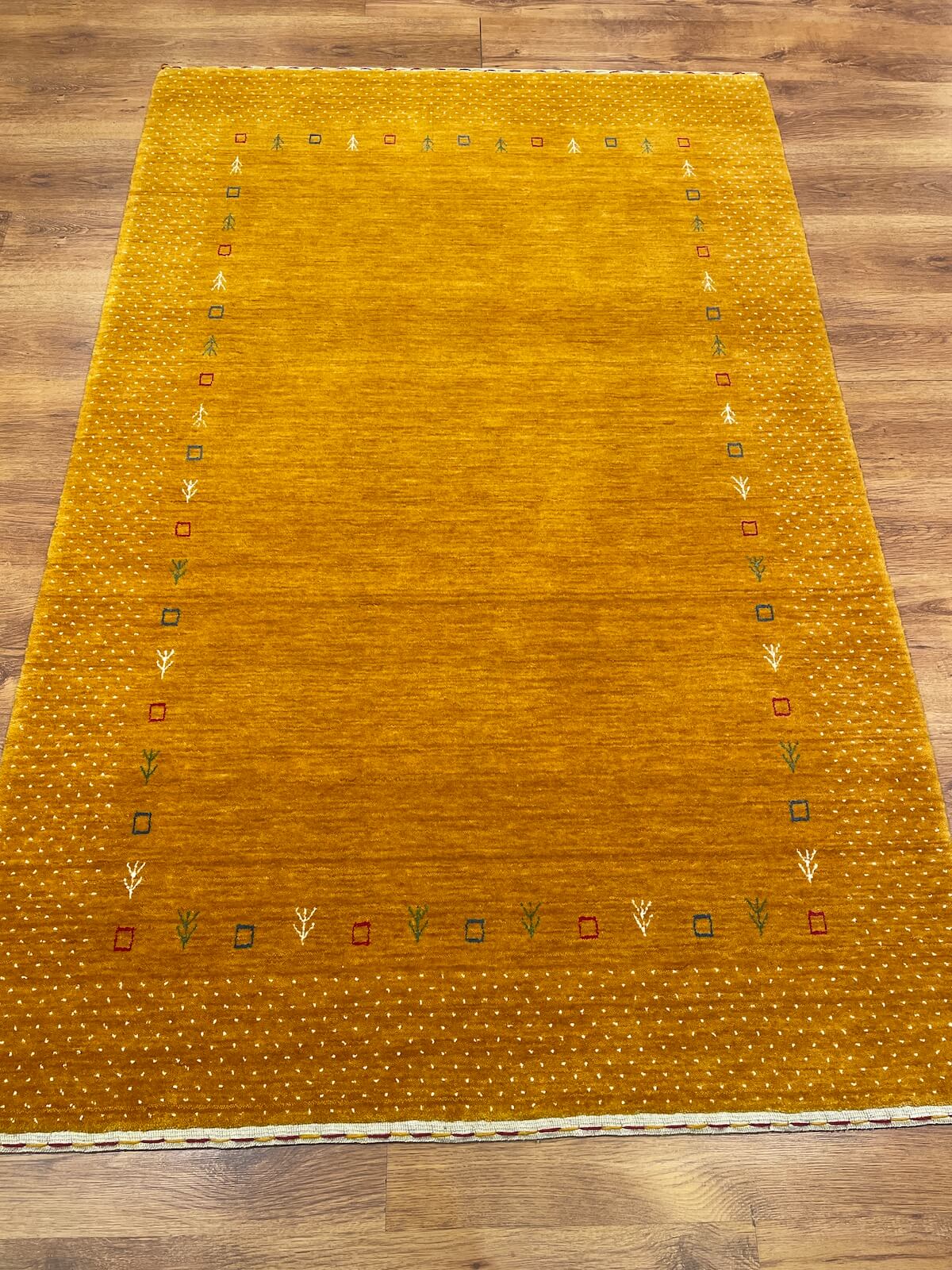 Lori El Dokuma Sarı Yün Halı