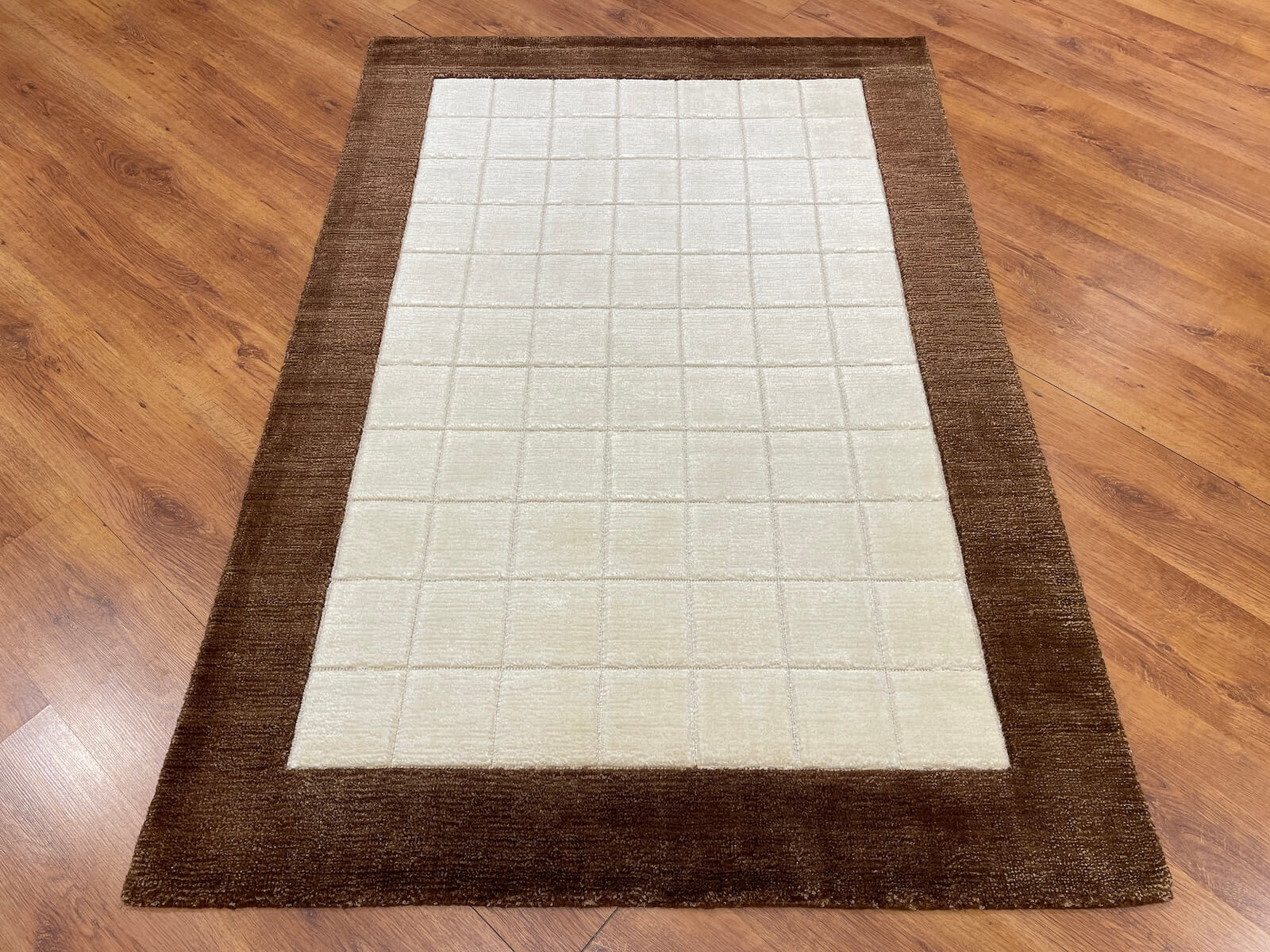 Lori El Dokuma Krem Kahve Yün Halı