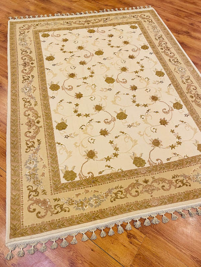 Mahidevran İpekli Uşak El Dokuma Halı