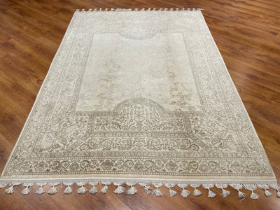 Mahidevran İpekli Uşak El Dokuma Halı
