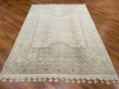 Mahidevran İpekli Uşak El Dokuma Halı