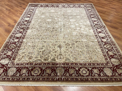 Nazende İpekli Uşak El Dokuma Halı