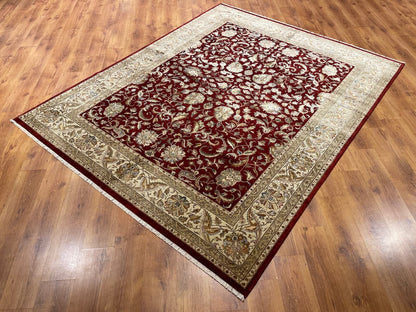 Nazende İpekli Uşak El Dokuma Halı