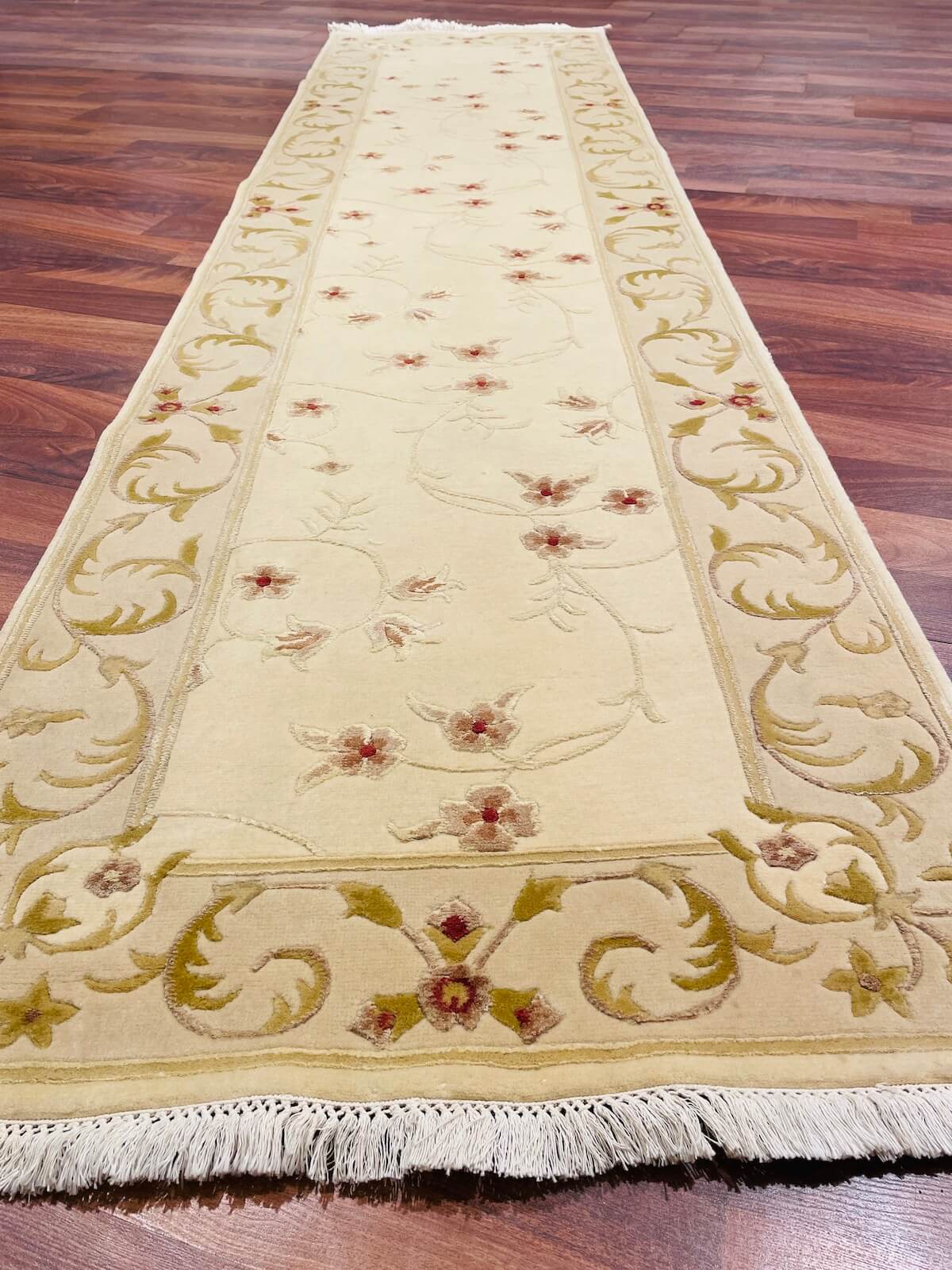 Neyzen Serisi Nepal El Dokuma Halı Yolluk