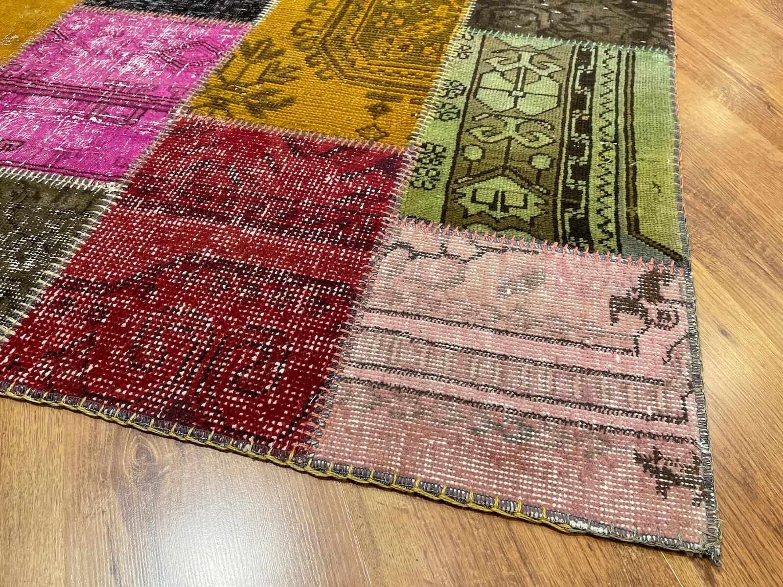 Patchwork Rengarenk El Dokuma Halı