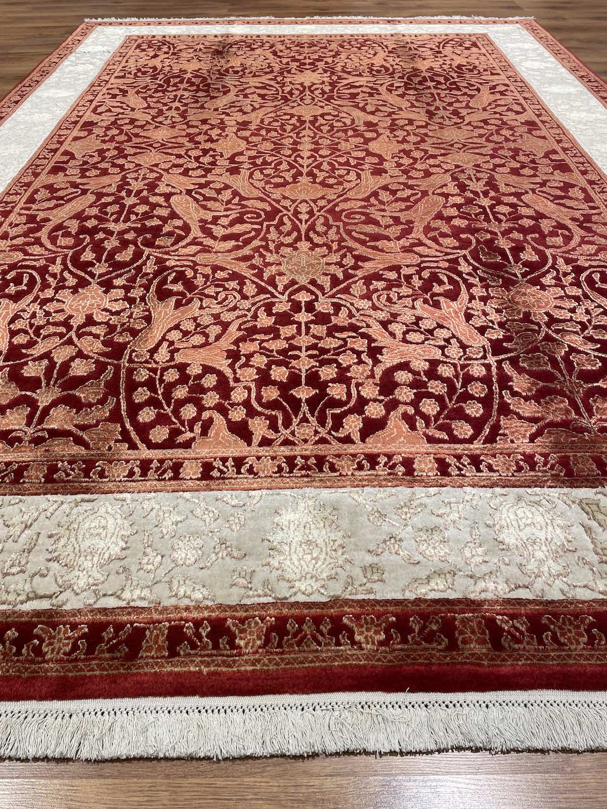 Pelas İpekli Uşak El Dokuma Halı