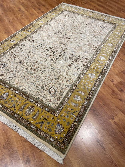 Pelas İpekli Uşak El Dokuma Halı