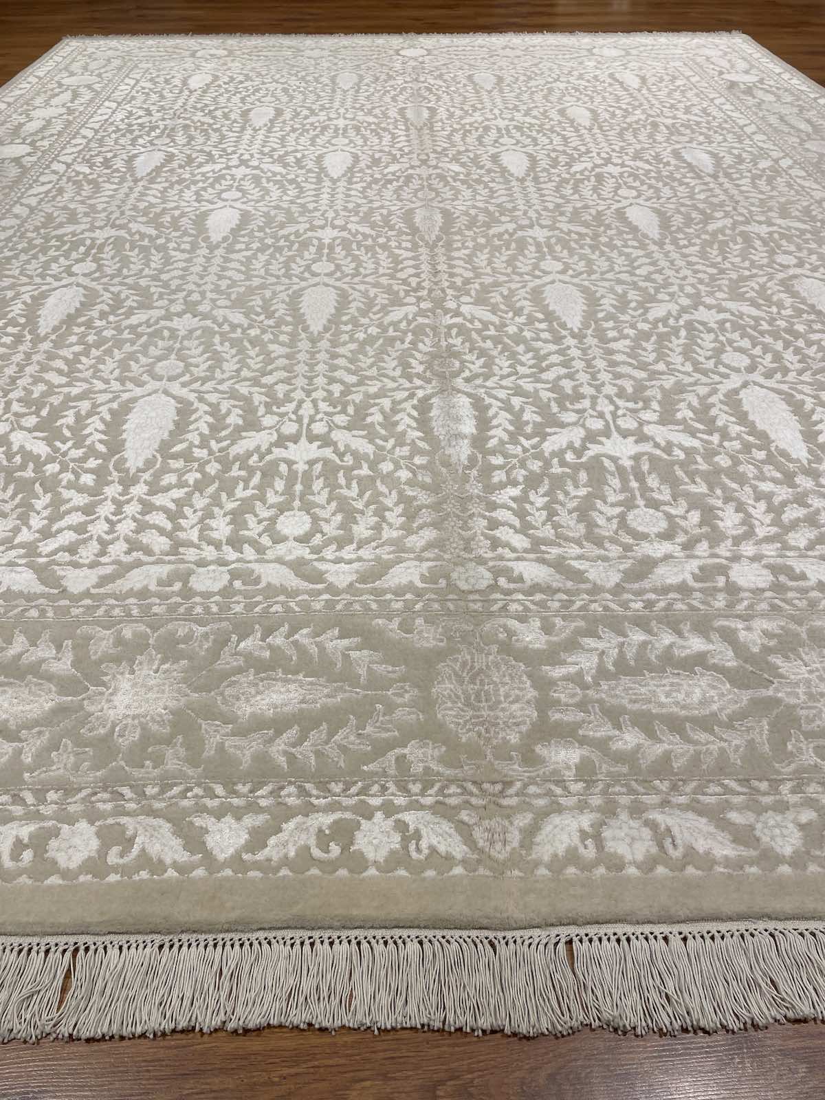 Pelas İpekli Uşak El Dokuma Halı