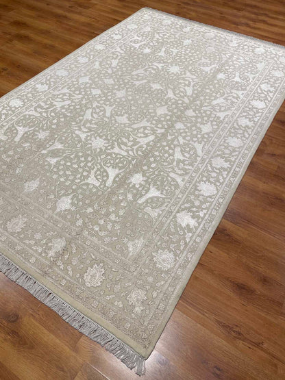 Pelas İpekli Uşak El Dokuma Halı