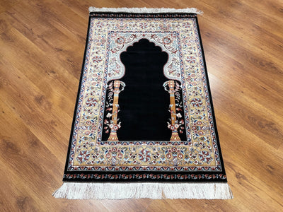Kum Bambu Halı Seccade