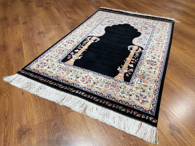 Kum Bambu Halı Seccade