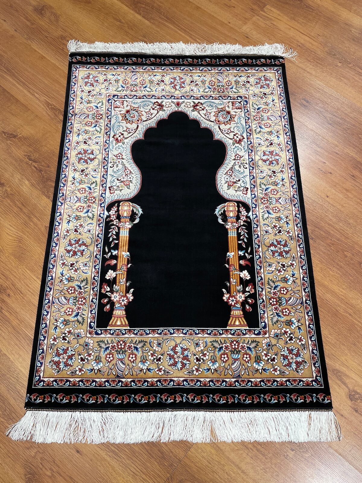 Kum Bambu Halı Seccade