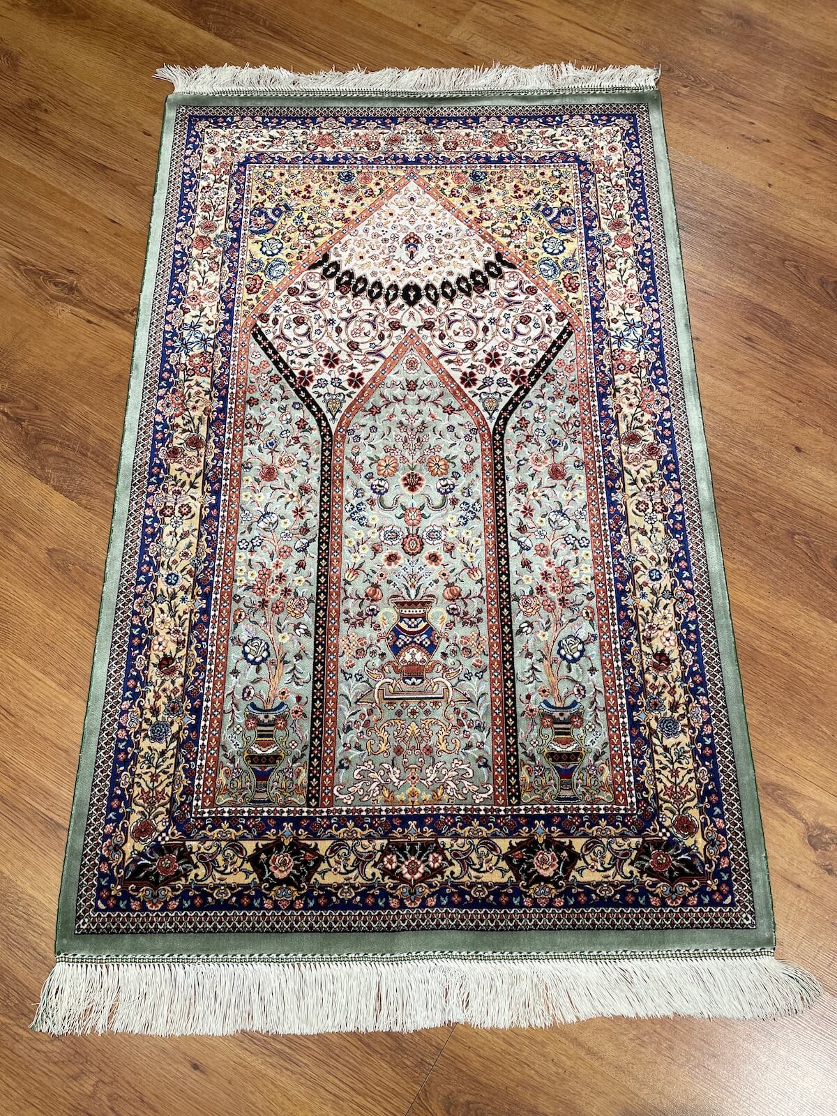 Kum Bambu Halı Seccade