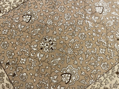 Şiraze İpekli Uşak El Dokuma Halı Yolluk