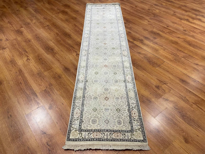 Şiraze İpekli Uşak El Dokuma Halı Yolluk