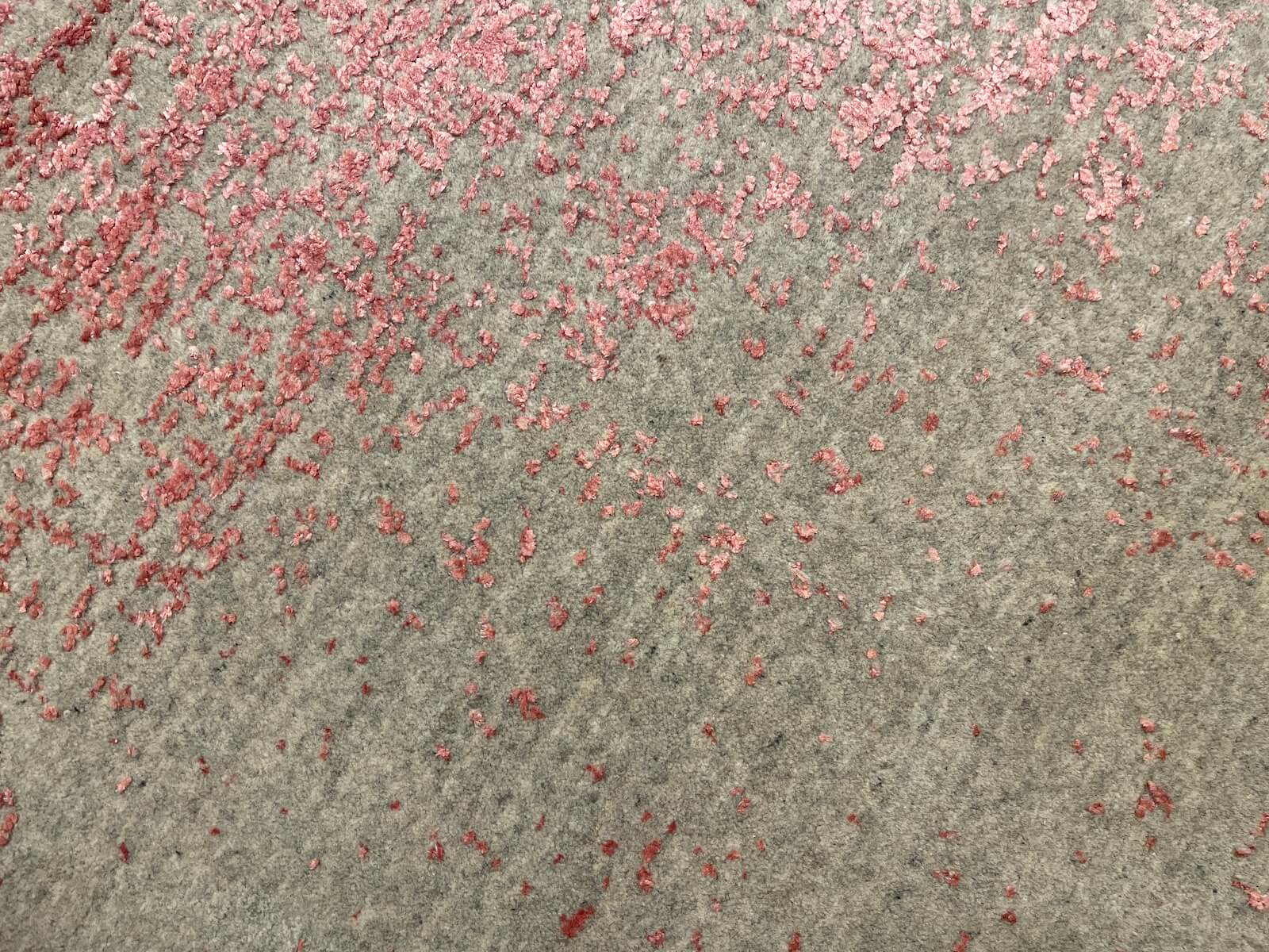 Lori El Dokuma Gri Pembe Yün Halı