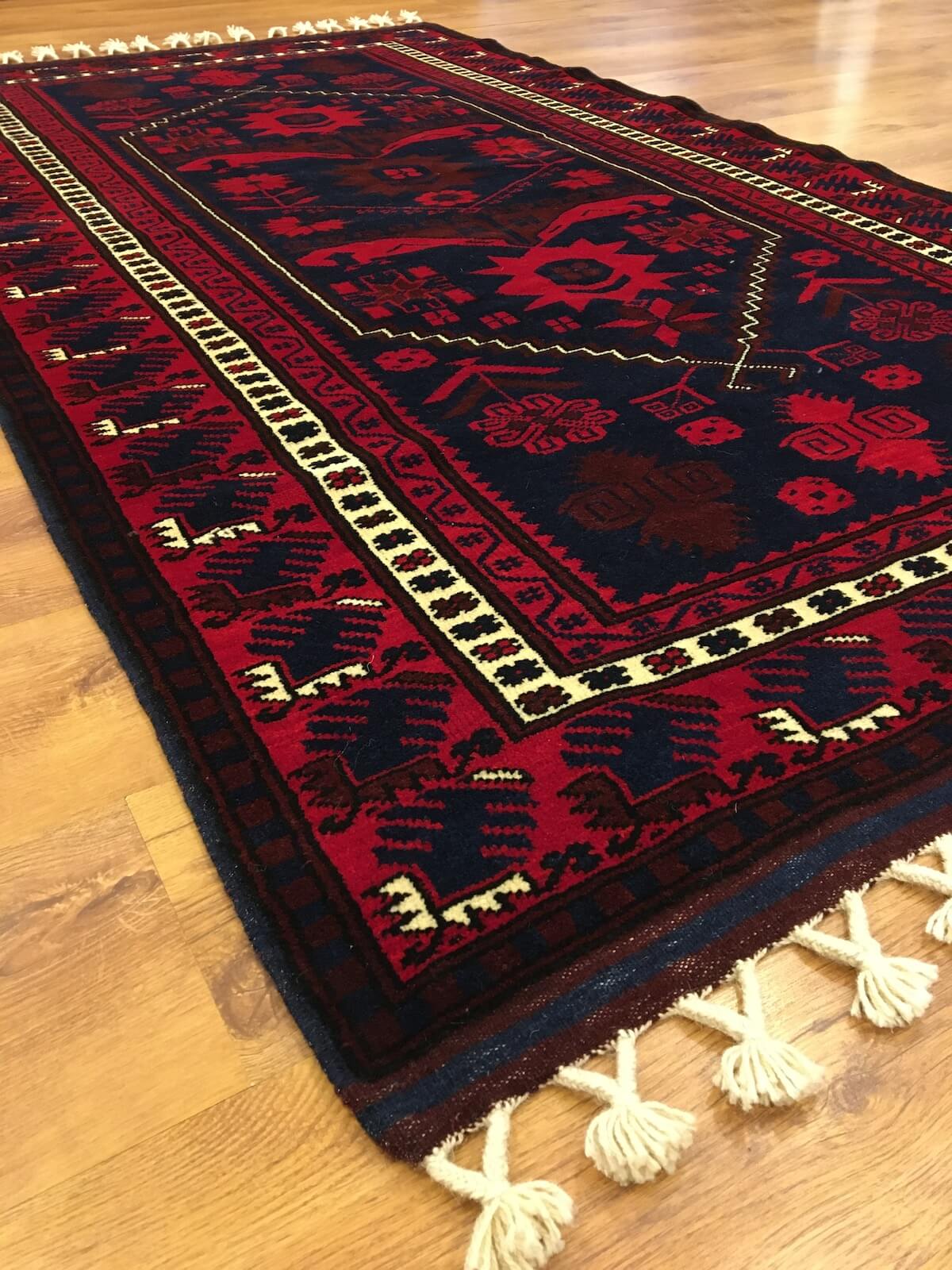 Yağcıbedir El Dokuma Halı