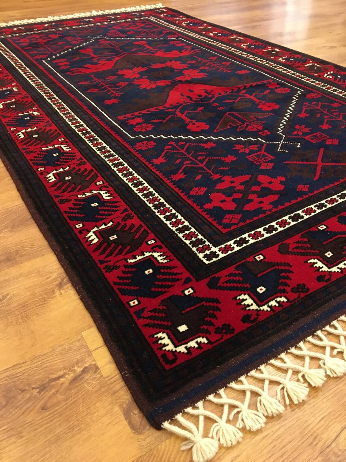 Yağcıbedir El Dokuma Halı