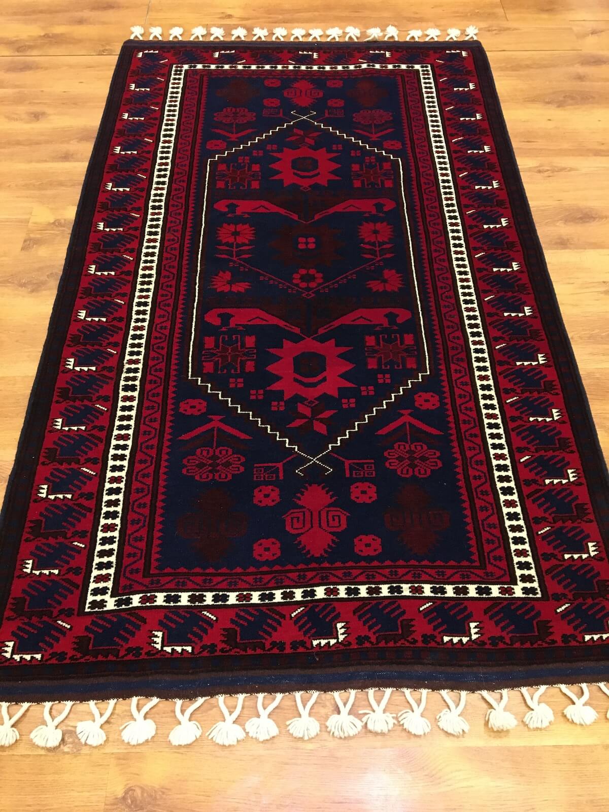 Yağcıbedir El Dokuma Halı
